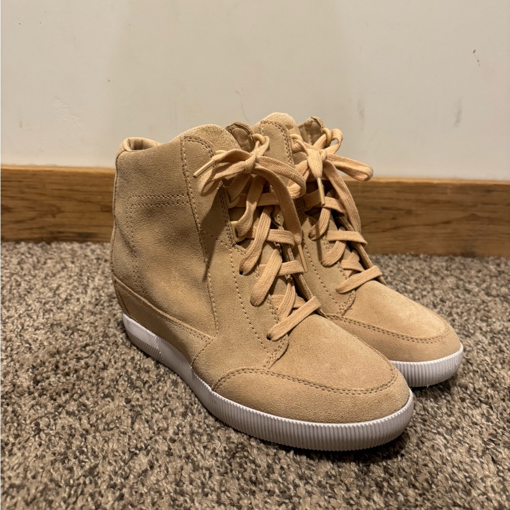 Sorel Tan Women's High-Top Sneakers